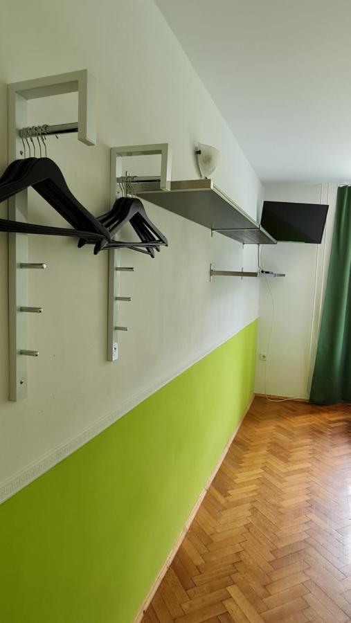 Guesthouse Osvald Zirovnica Extérieur photo