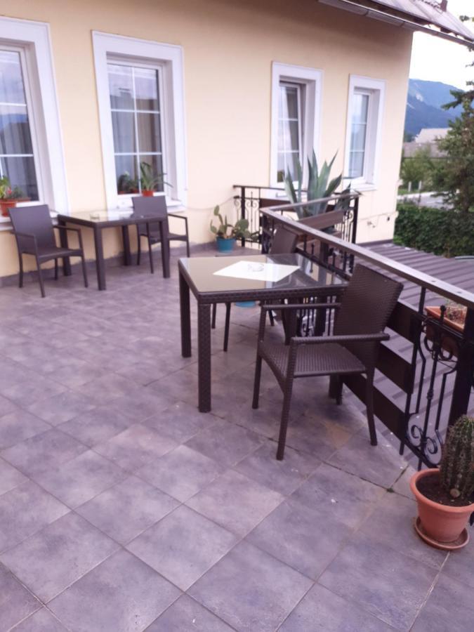 Guesthouse Osvald Zirovnica Extérieur photo