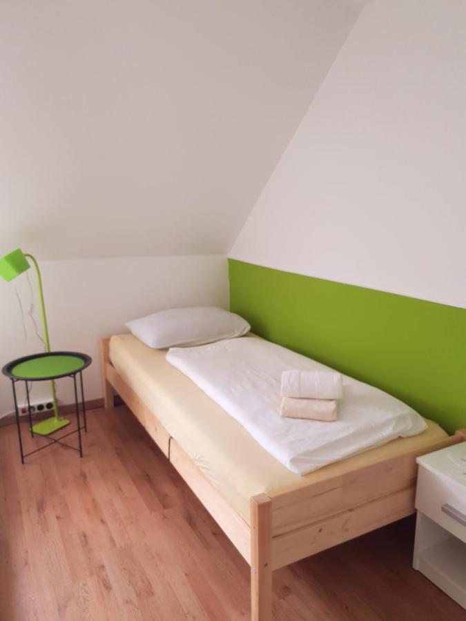 Guesthouse Osvald Zirovnica Extérieur photo