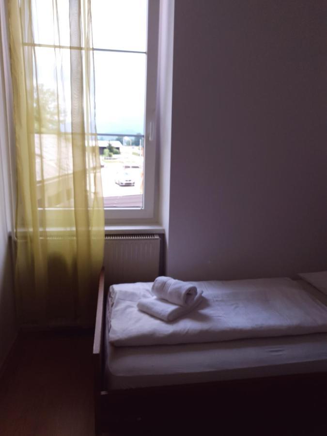 Guesthouse Osvald Zirovnica Extérieur photo